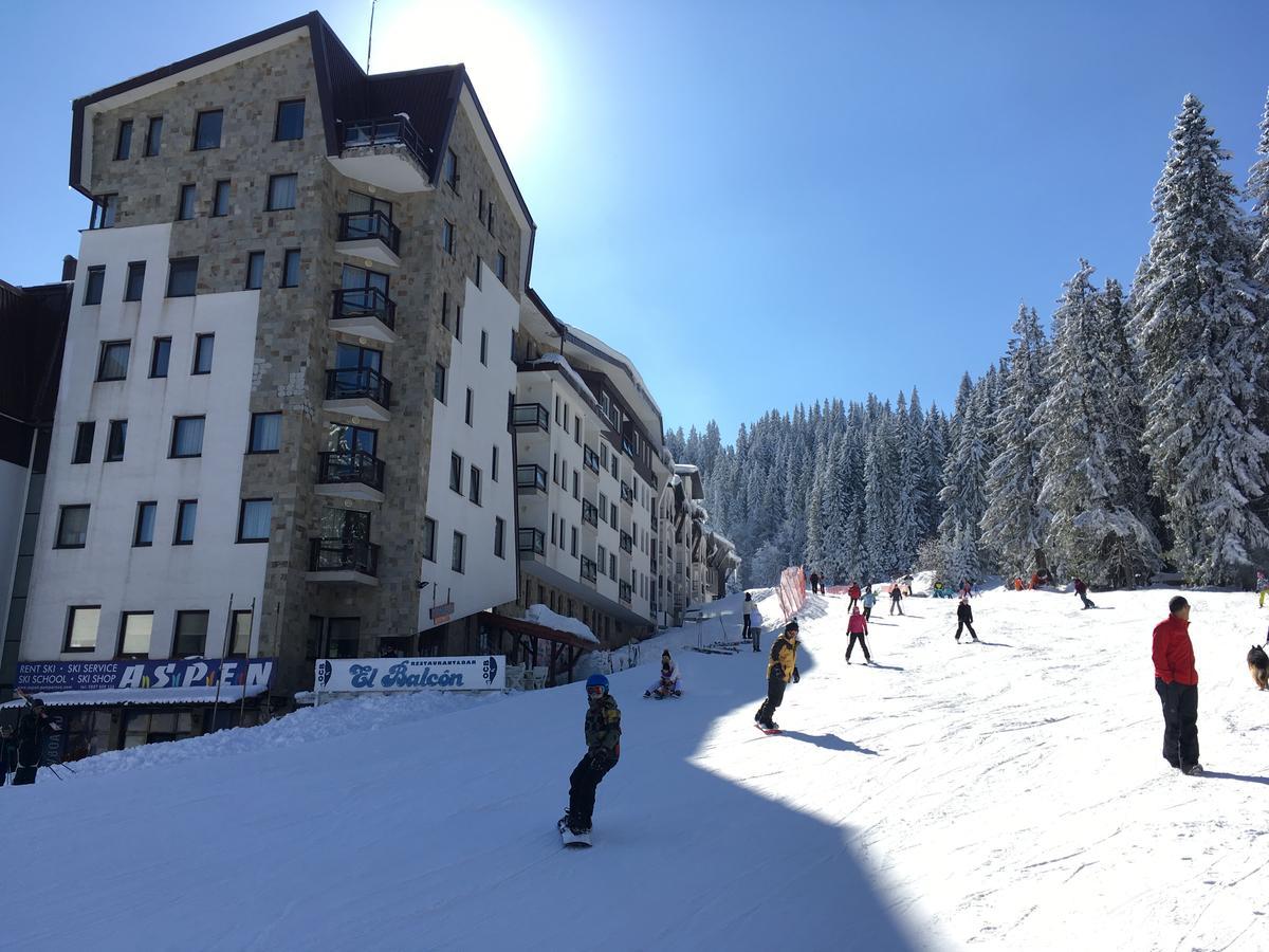 Stenata Huge Ski To Door Apartment Pamporovo Exterior photo